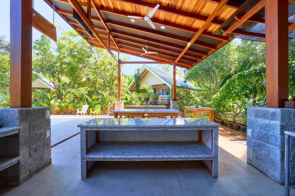 Casa Kristel - Exquisite Villa Getaway Puerto Viejo de Talamanca Zewnętrze zdjęcie